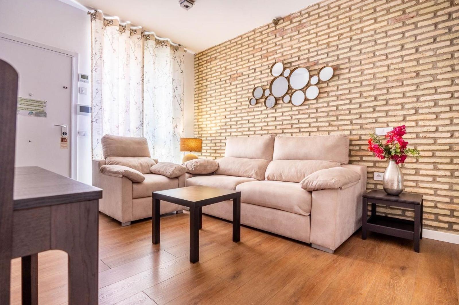 Apartamentos Poemas & Rimas De Becquer Sevilla Exteriér fotografie